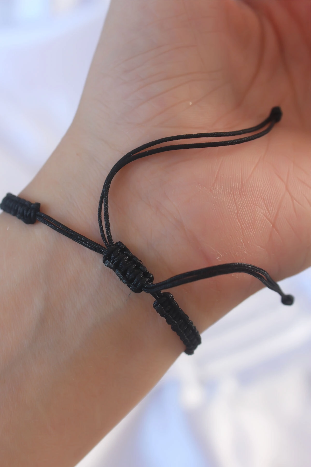 Gümüş Renk Zirkon Taşlı Taç Figür Makrome Bileklik-1