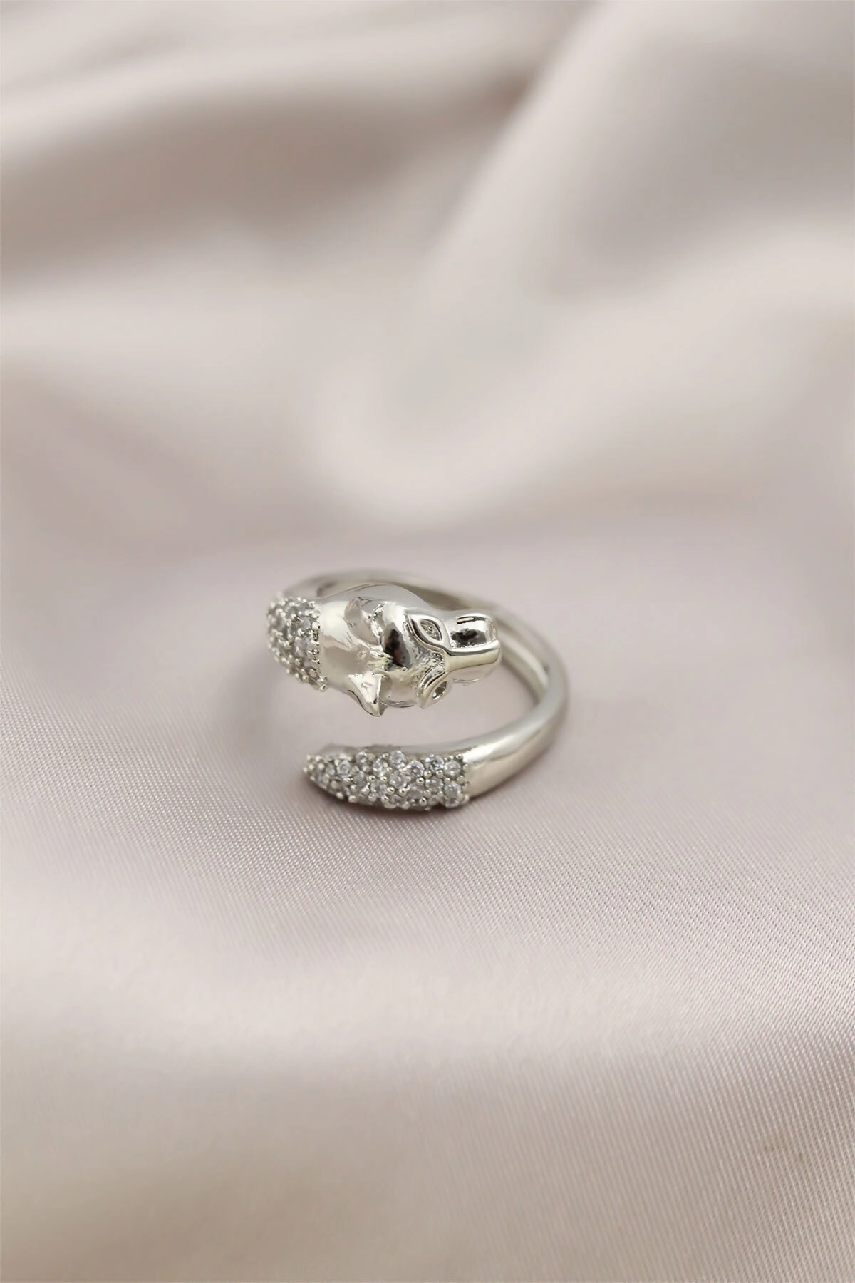 Gümüş Renkli Metal Kaplan Model Zirkon Taşlı Kadın Yüzük-0