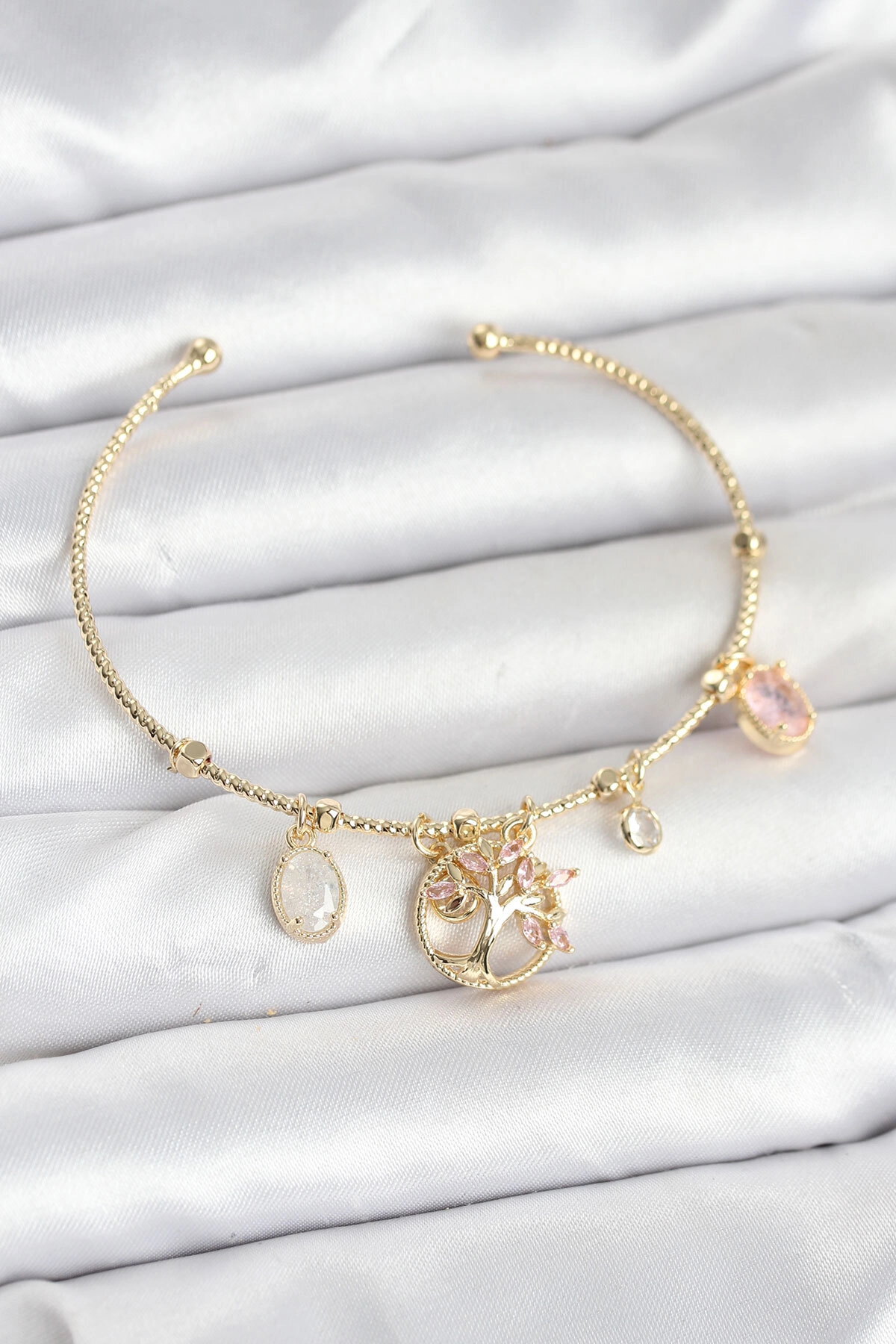 Hayat Ağacı Charmlı Gold Renk Pirinç Kadın Bileklik-0