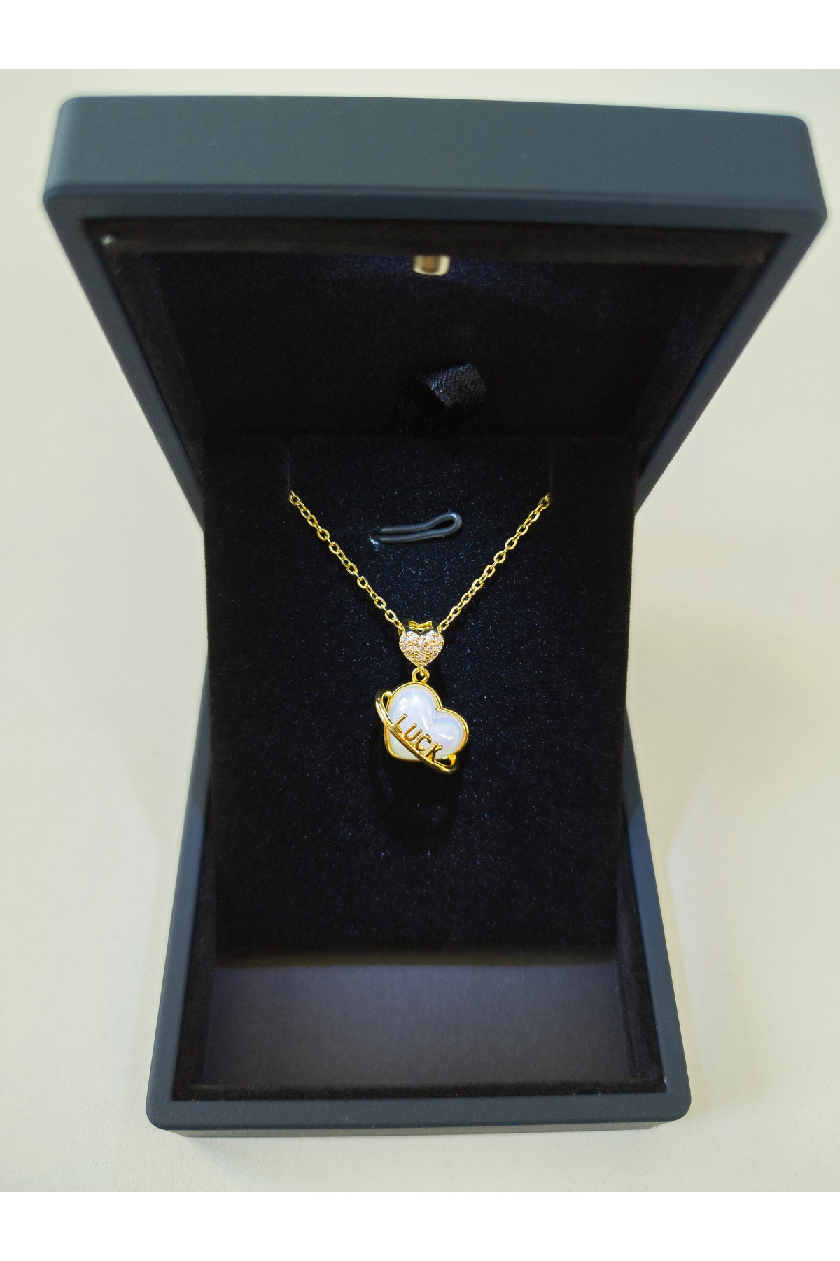 Işıklı Kutuda | Kalpli Şans Kolye | 316l Çelik - Kararmaz | Hediye Kadın-0