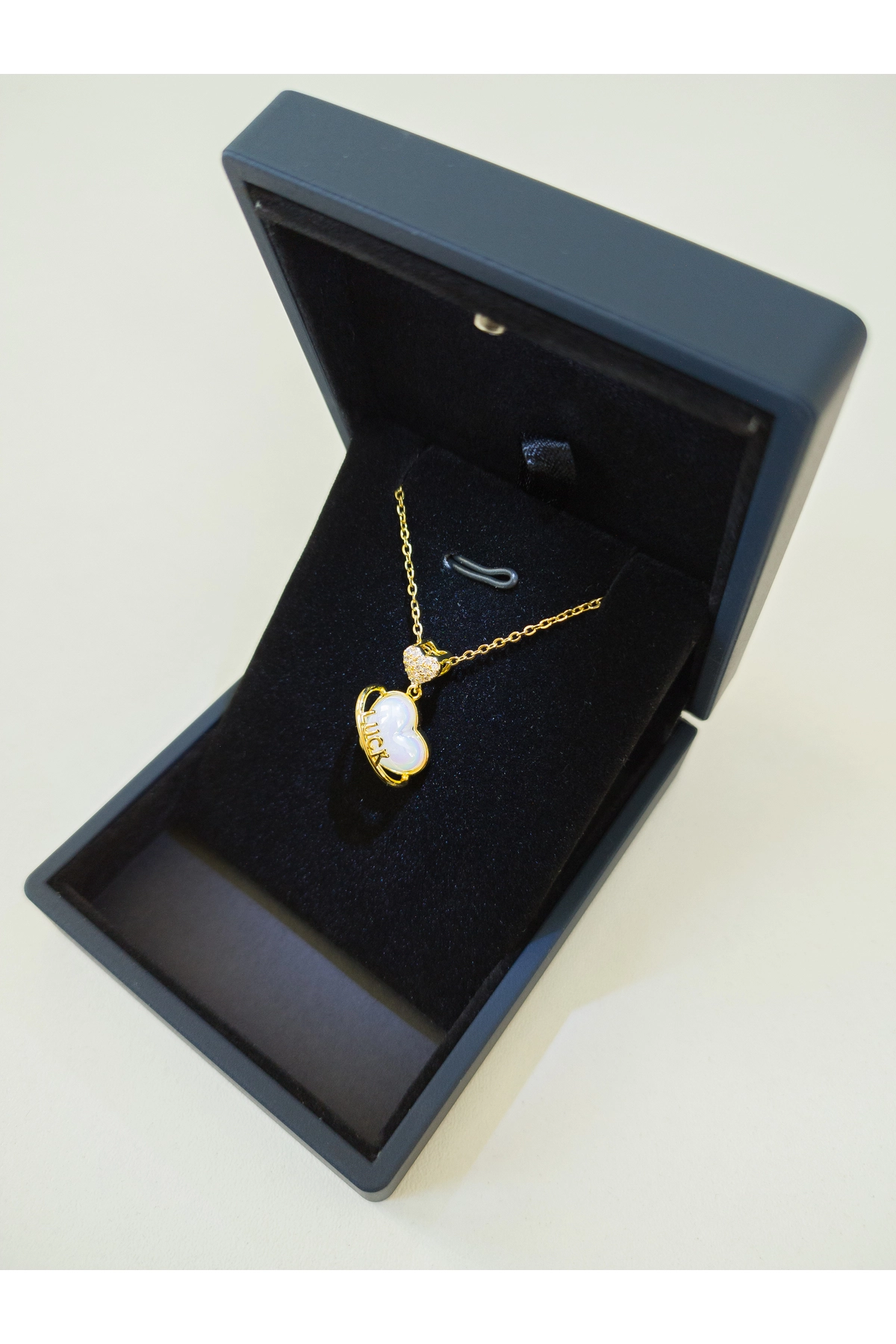 Işıklı Kutuda | Kalpli Şans Kolye | 316l Çelik - Kararmaz | Hediye Kadın-4