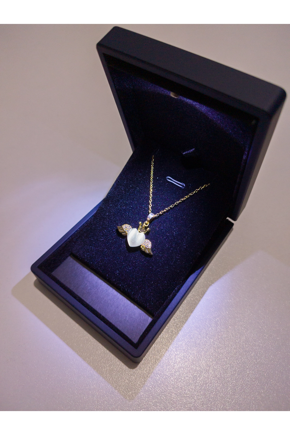 Işıklı Premium Kutuda | Kanatlı Kalp Kolye | 316l Çelik - Kararmaz | Hediye Kadın-3