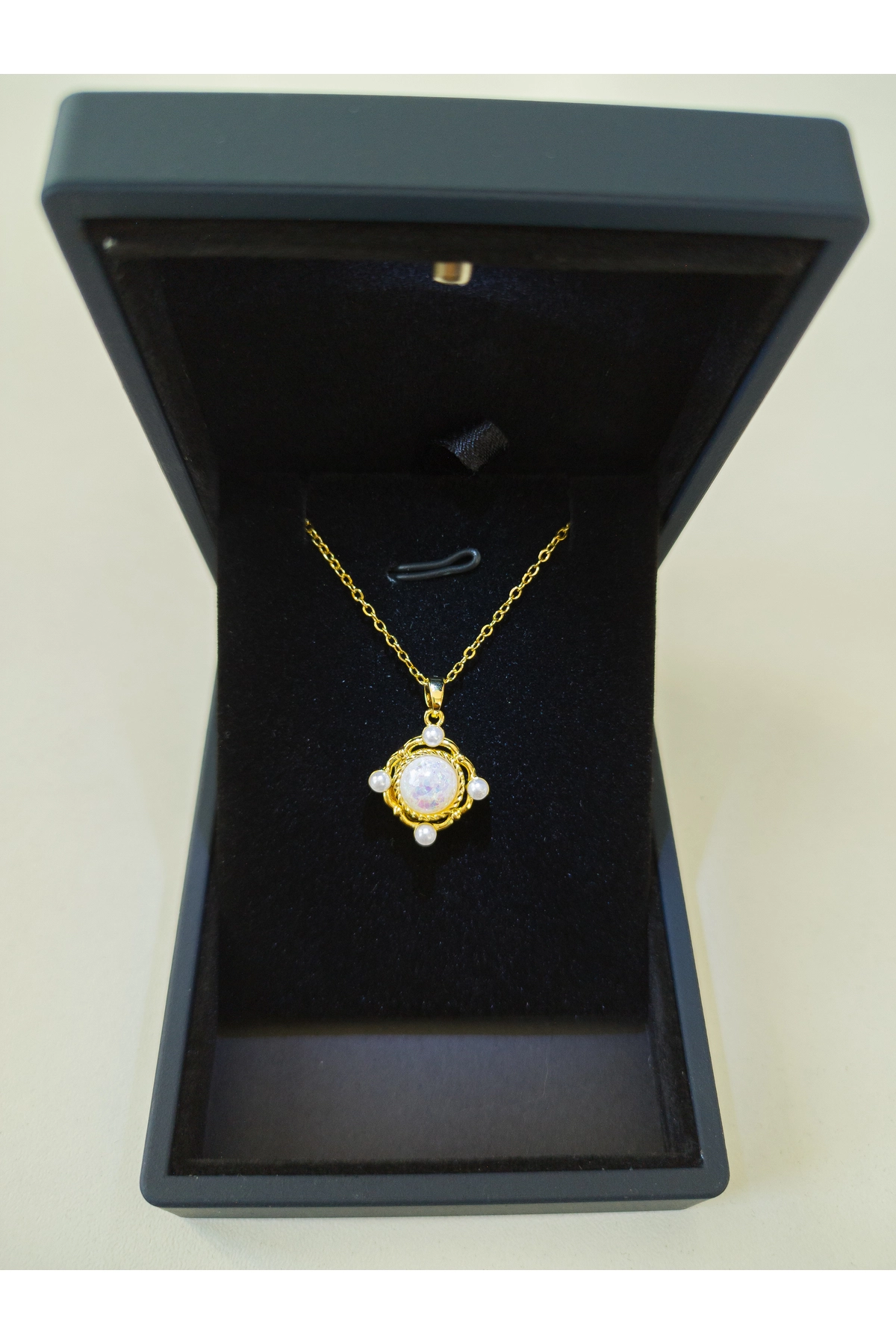 Işıklı Premium Kutuda | Opal Taşlı Hologram Uzay Kolye | 316l Çelik - Kararmaz | Hediye Kadın-0