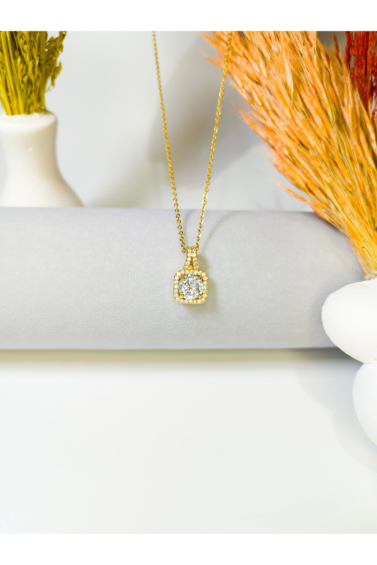 Işıklı Premium Kutuda Zirkon Taşlı Baget Kolye Gold | 316l Çelik - Kararmaz | Hediye Kadın-4