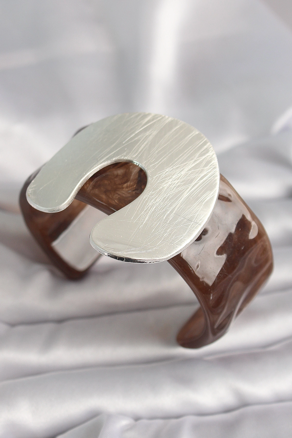 Kahverengi Mermer Desen Akrilik Plastik Gümüş Plaka Model Vintage Kadın Bilezik-0