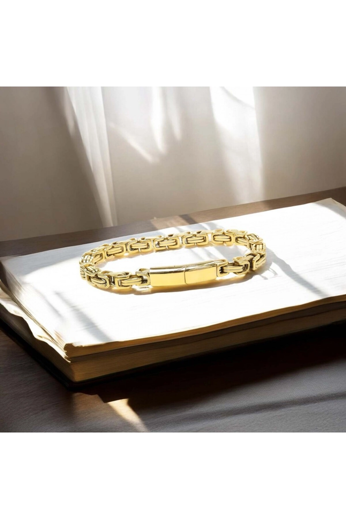 Kilit Mekanizmalı Sarı Kral Zincir Bileklik 6Mm-2
