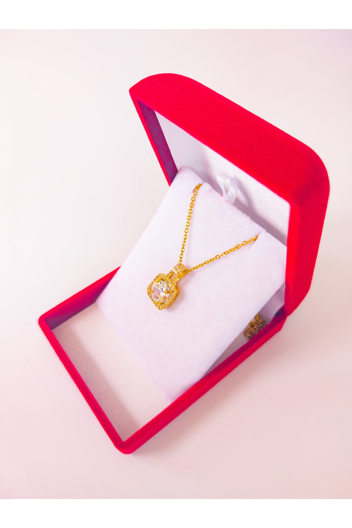 Lüx Kadife Kutuda Zirkon Taşlı Baget Kolye Gold | 316l Çelik - Kararmaz | Hediye Kadın-0
