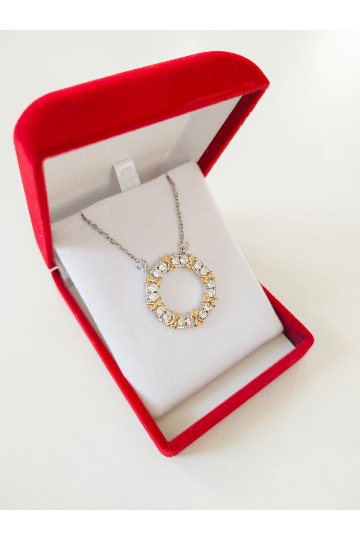 Lüx Kadife Kutuda | Zirkon Taşlı Gold Detaylı Zarif Xox Kolye | 316l Çelik - Kararmaz | Hediye Kadın-3