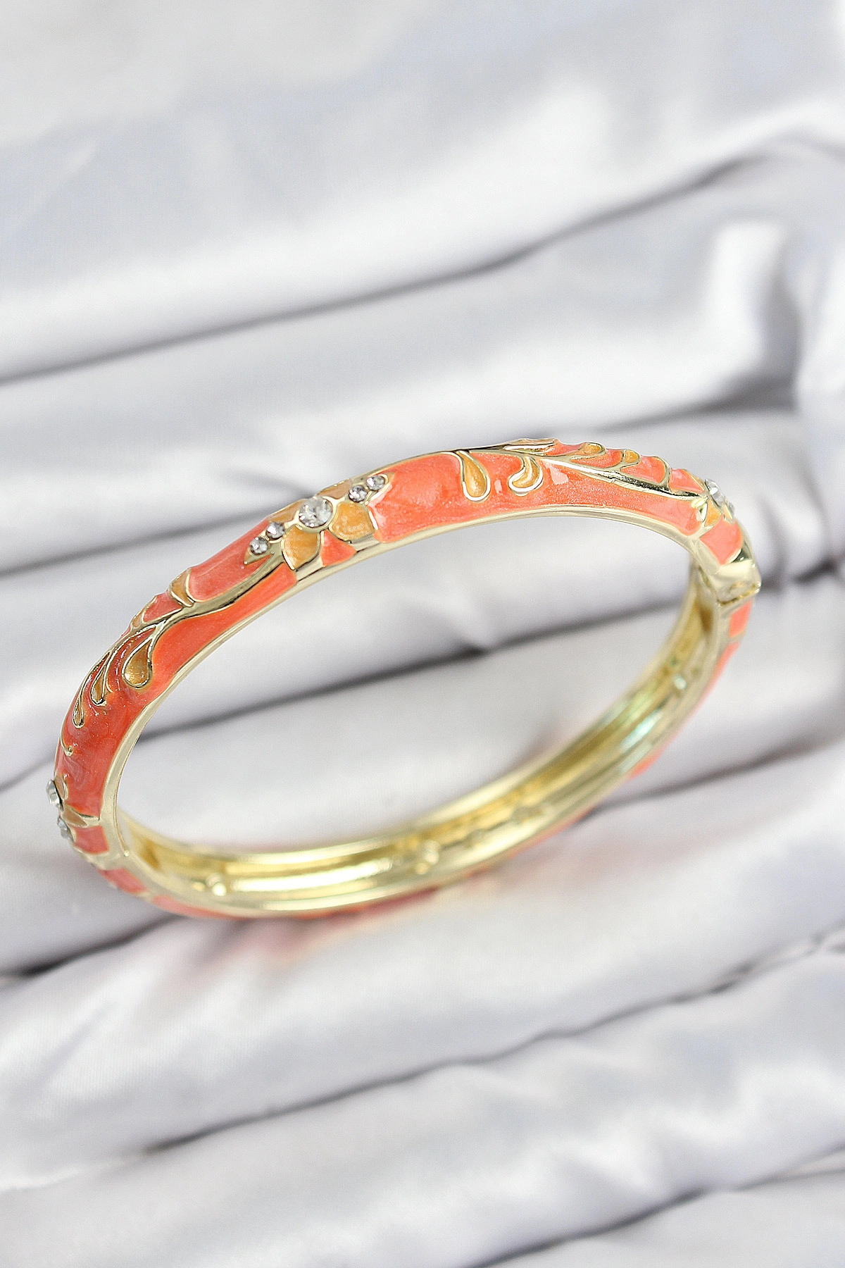 Mineli Pirinç Zirkon Taşlı Turuncu Çiçek Motifli Gold Kadın Kelepçe-0