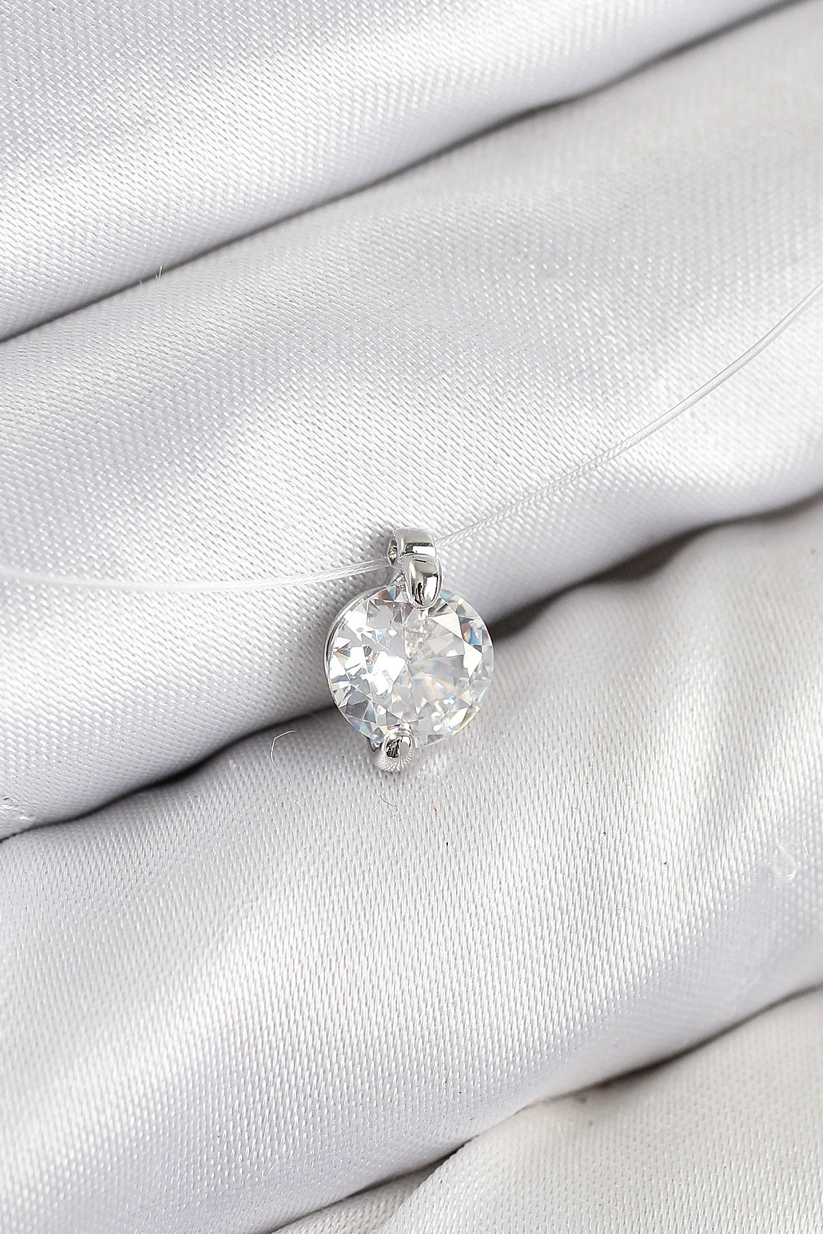 Misineli Zirkon Taşlı Model Gümüş Renk Hayalet Kolye-0