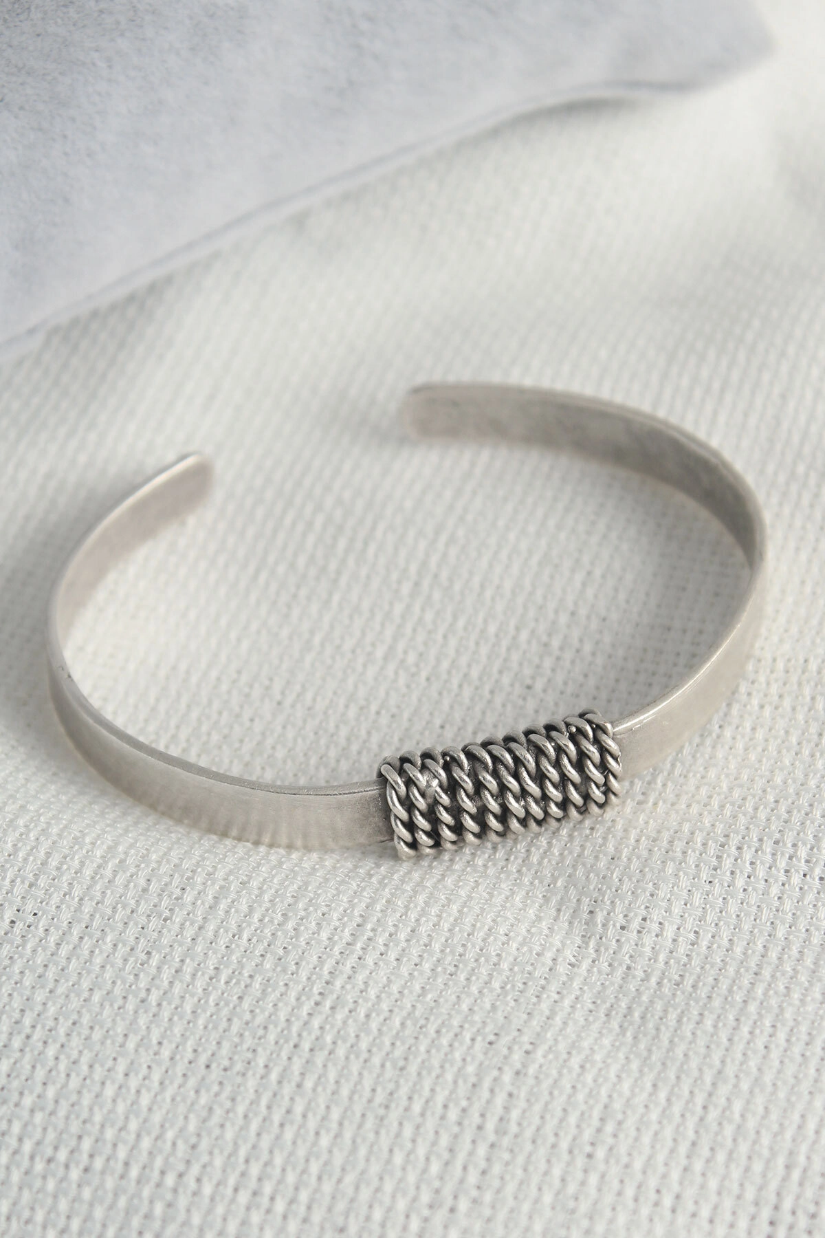 Otantik Gümüş Renk Zincir İşleme Plaka Model Erkek Bileklik-1