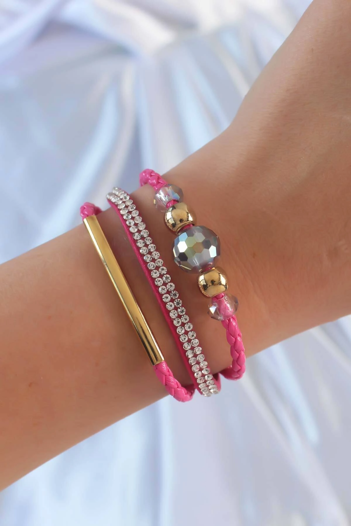 Pembe Renk Zirkon Taşlı Deri Çoklu Bileklik-0