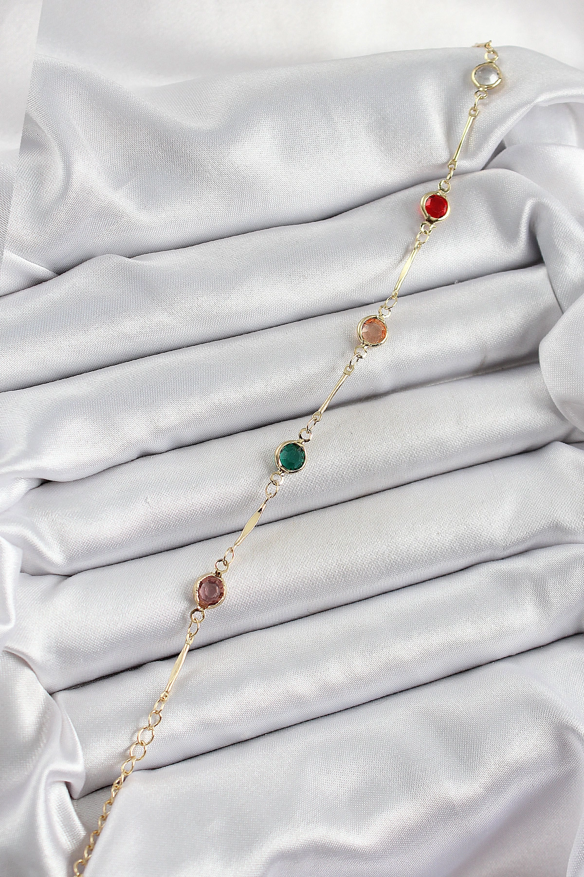 Pirinç Asorti Model Gold Renk Zirkon Taşlı Kadın Bileklik-1