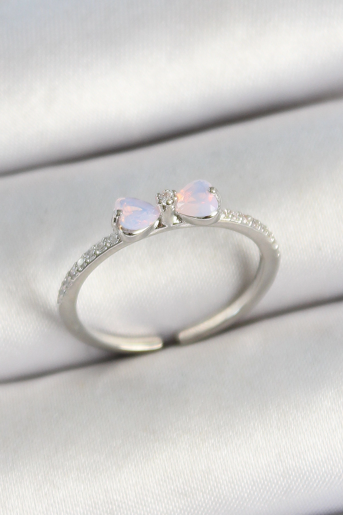 Pirinç Fiyonk Figürlü Zirkon Taşlı Gold Renk Ayarlanabilir Kadın Yüzük-0