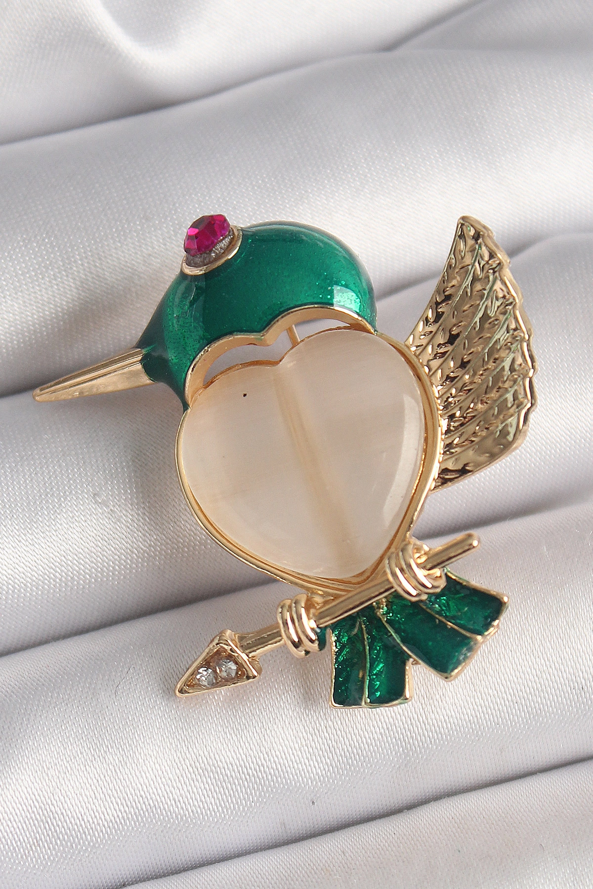 Pirinç Gold Renk Beyaz Mineli Kalp Yeşil Sinek Kuşu Model Pembe Zirkon Taş Detay Kadın Broş-0