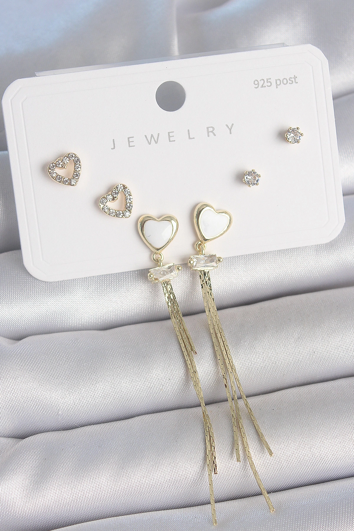 Pirinç Gold Renk Beyaz Mineli Sallantı Mineli Kalp Model Zirkon Taş Detaylı 925 Ayar Gümüş Çivi-0