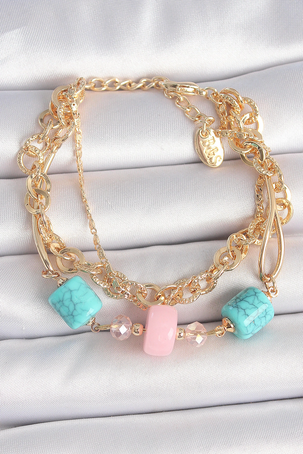 Pirinç Gold Renk Çoklu Zincir Model Mavi Taş Figürlü Kadın Bileklik-0