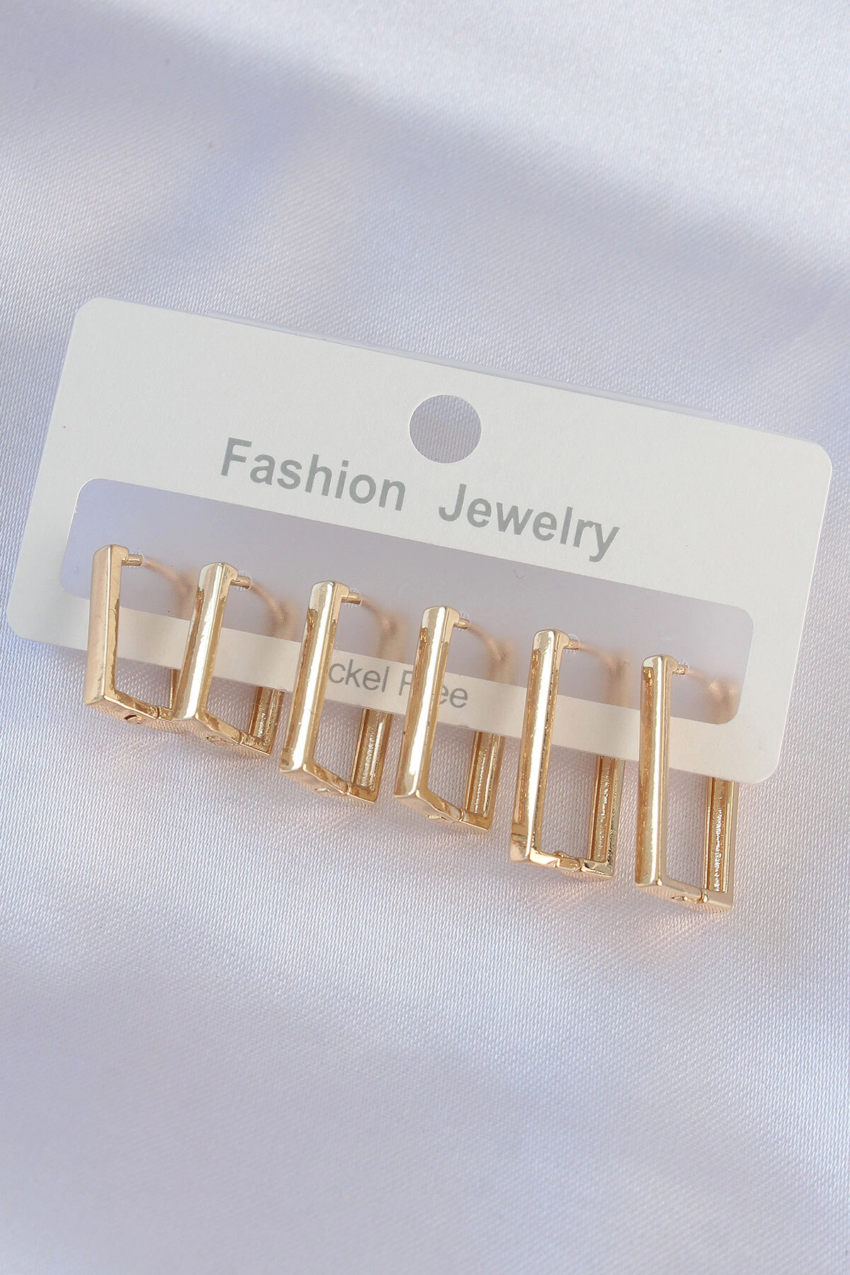 Pirinç Gold Renk Dikdörtgen Model Küpe Seti-0