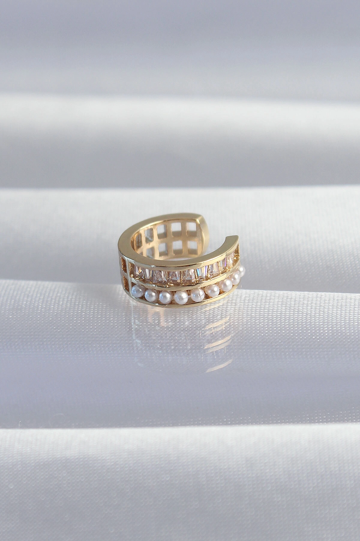 Pirinç Gold Renk İncili Baget Taşlı Earcuff Küpe-0