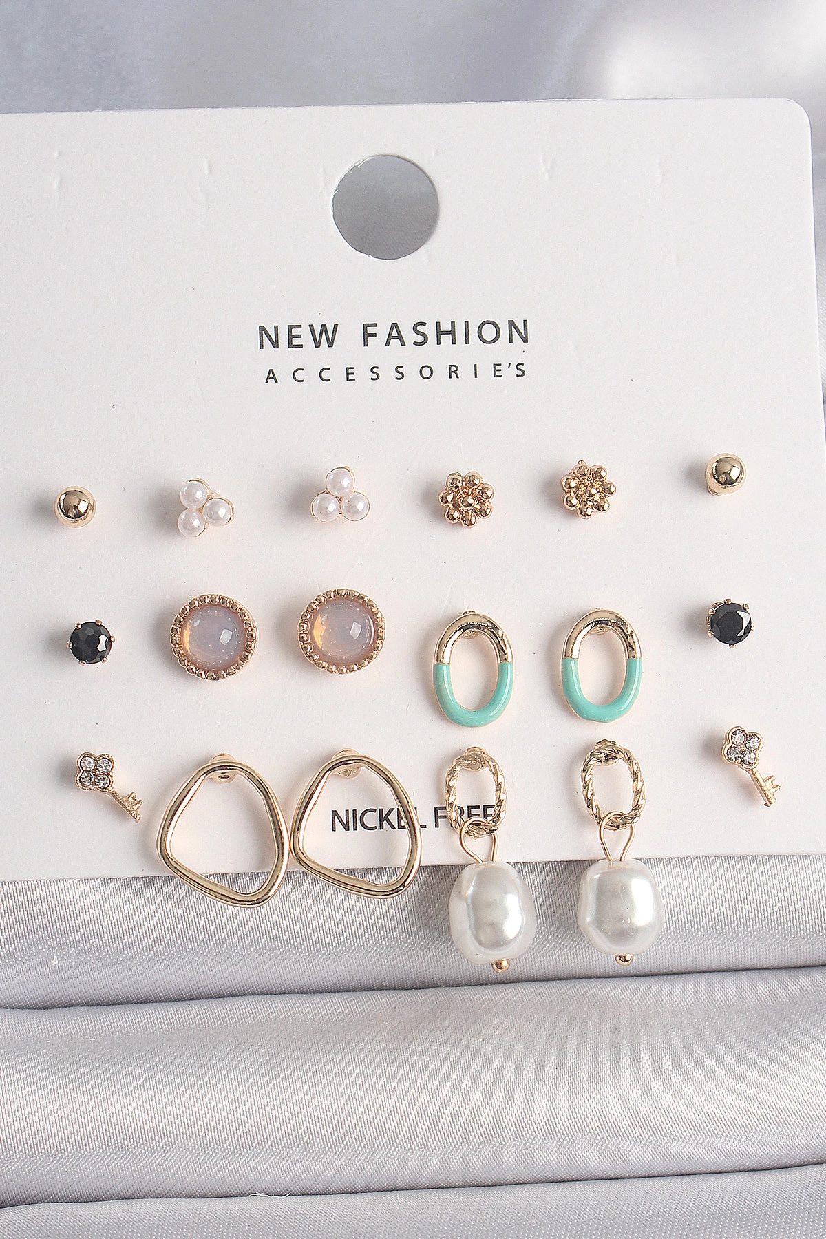 Pirinç Gold Renk İncili Halka Model 9 Çift Kadın Küpe Seti-0