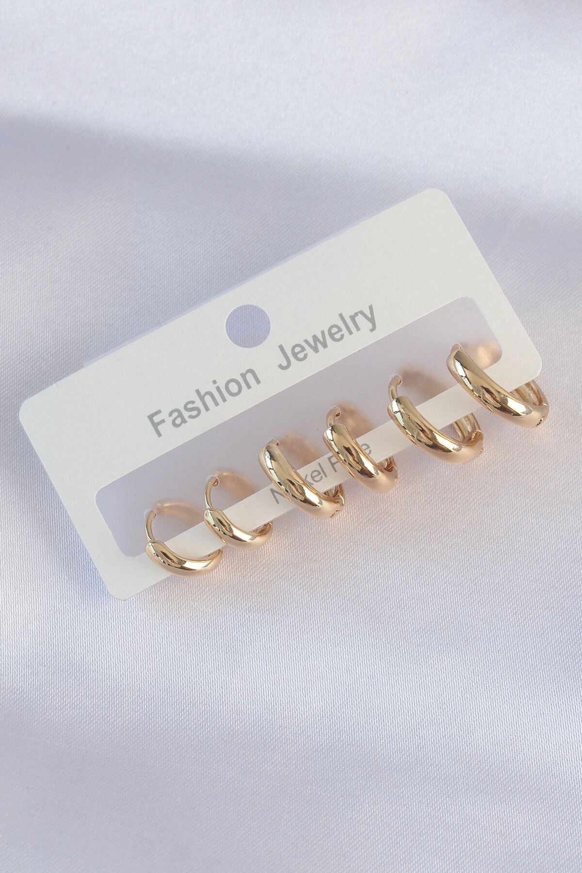 Pirinç Gold Renk Oval Bombeli Küpe Seti-0