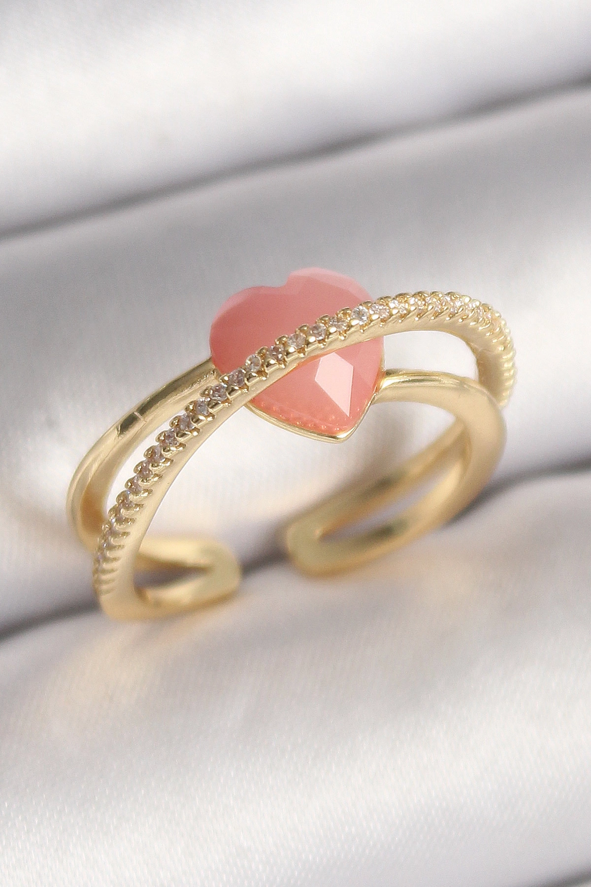 Pirinç Gold Renk Pembe Kristal Kalp Model Zirkon Taş Detaylı Kadın Yüzük-0