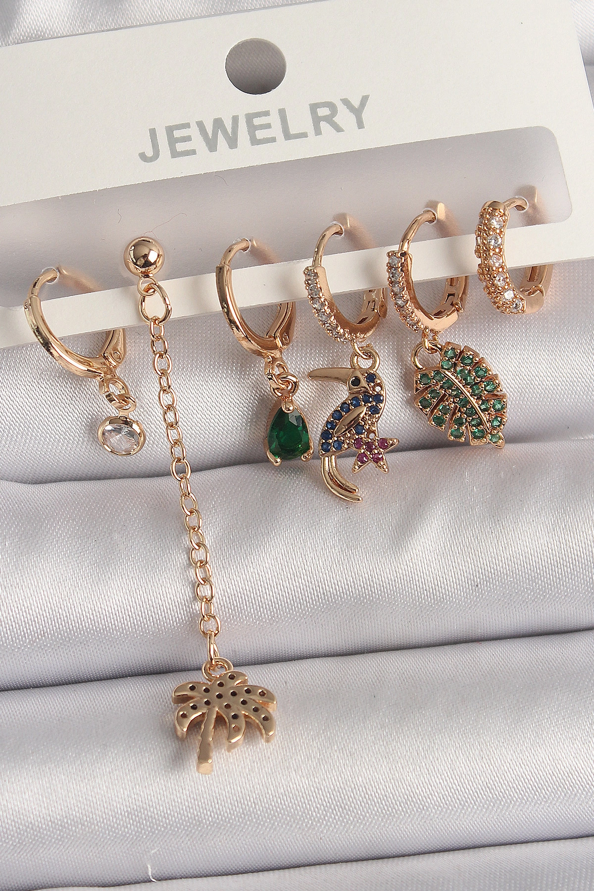 Pirinç Gold Renk Sallantı Zirkon Taşlı Ağaç Figür Kadın Küpe Seti-0