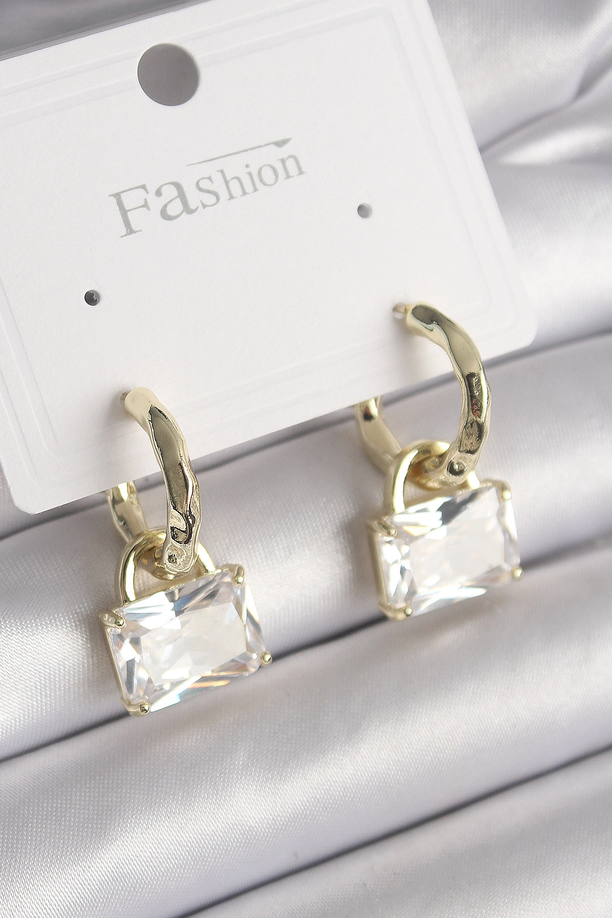 Pirinç Gold Renk Sallantı Zirkon Taşlı Çanta Model Kadın Küpe-0