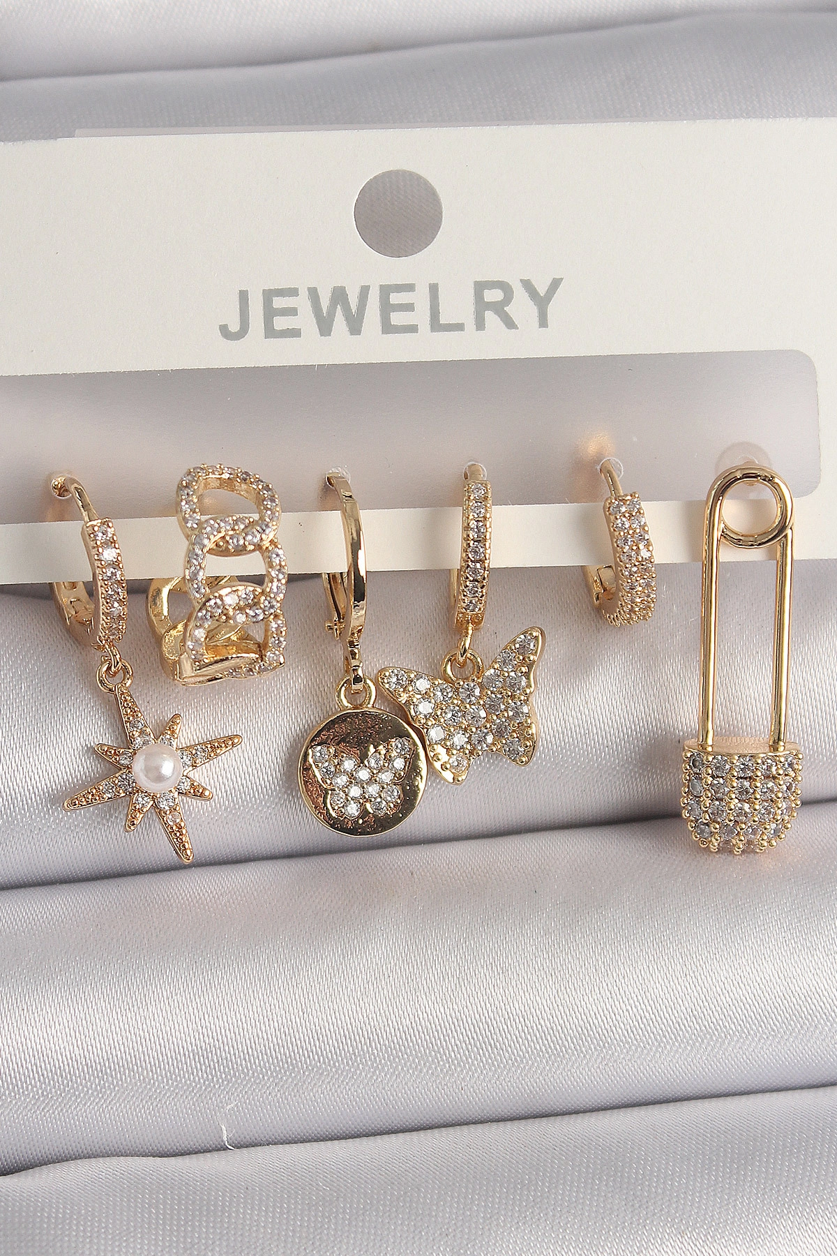 Pirinç Gold Renk Zirkon Sallantı Zirkon Taşlı İnci Detay Kelebek Figür Kadın Küpe Seti-0