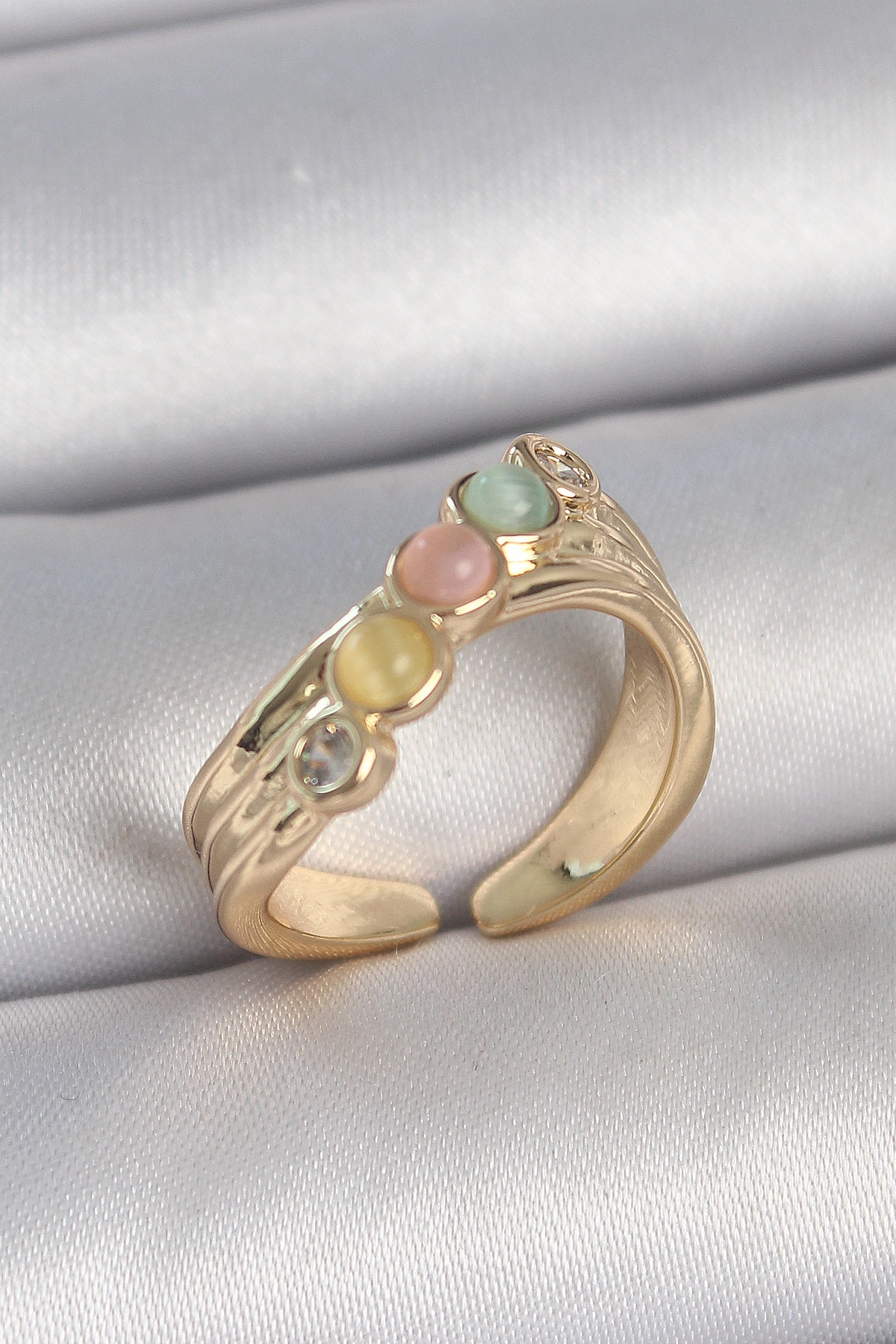 Pirinç Gold Renk Zirkon Taş Detaylı Karışık Mineli Ayarlanabilir Kadın Yüzük-0