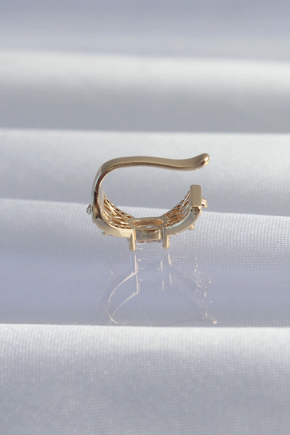 Pirinç Gold Renk Zirkon Taş Kaplama Earcuff Küpe-1