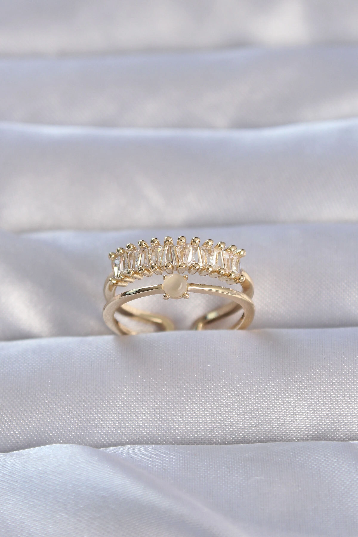 Pirinç Gold Renk Zirkon Taşlı Baget Su Yolu Model Ayarlanabilir Yüzük-0