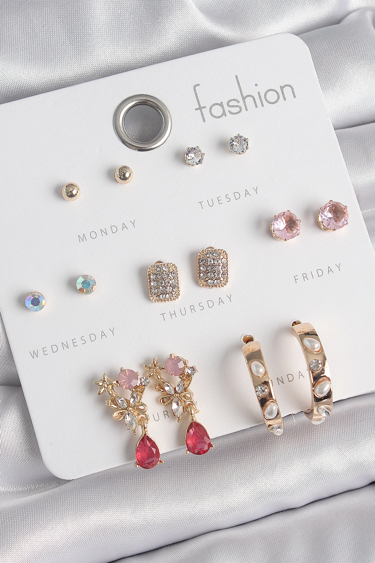 Pirinç Gold Renk Zirkon Taşlı Çiçek Figür İncili Halka Figür 7 Çift Kadın Küpe Seti-0