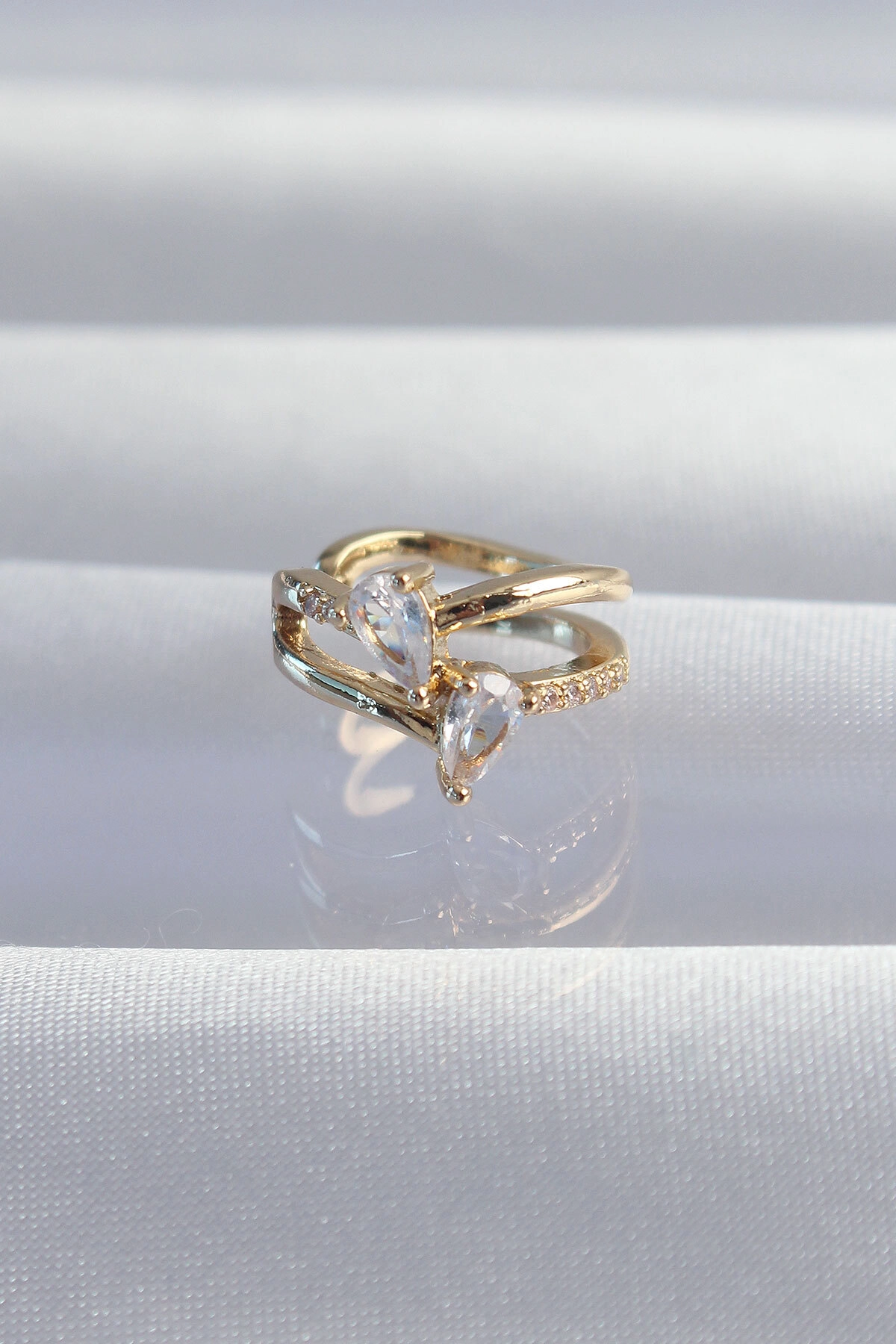 Pirinç Gold Renk Zirkon Taşlı Damla Earcuff Küpe-0