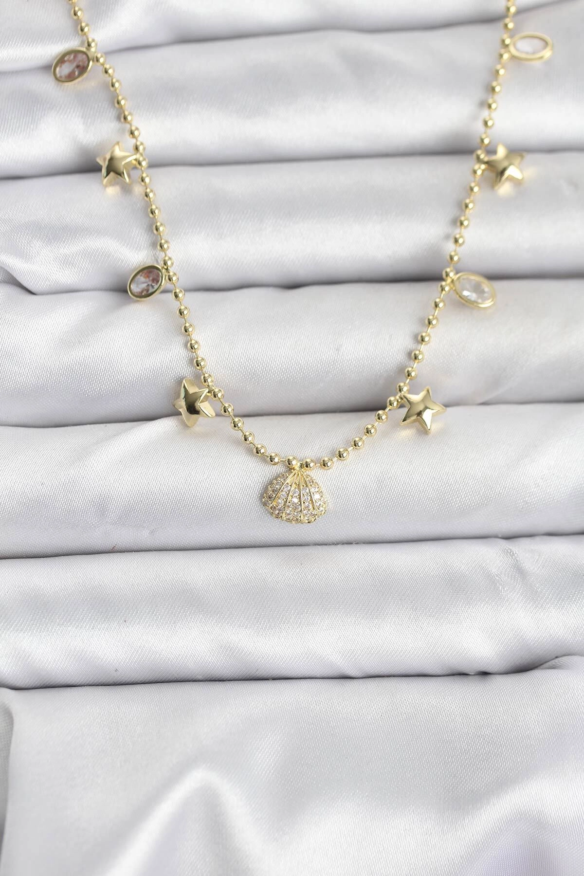 Pirinç Gold Renk Zirkon Taşlı Deniz Kabuğu Model Kadın Kolye-0