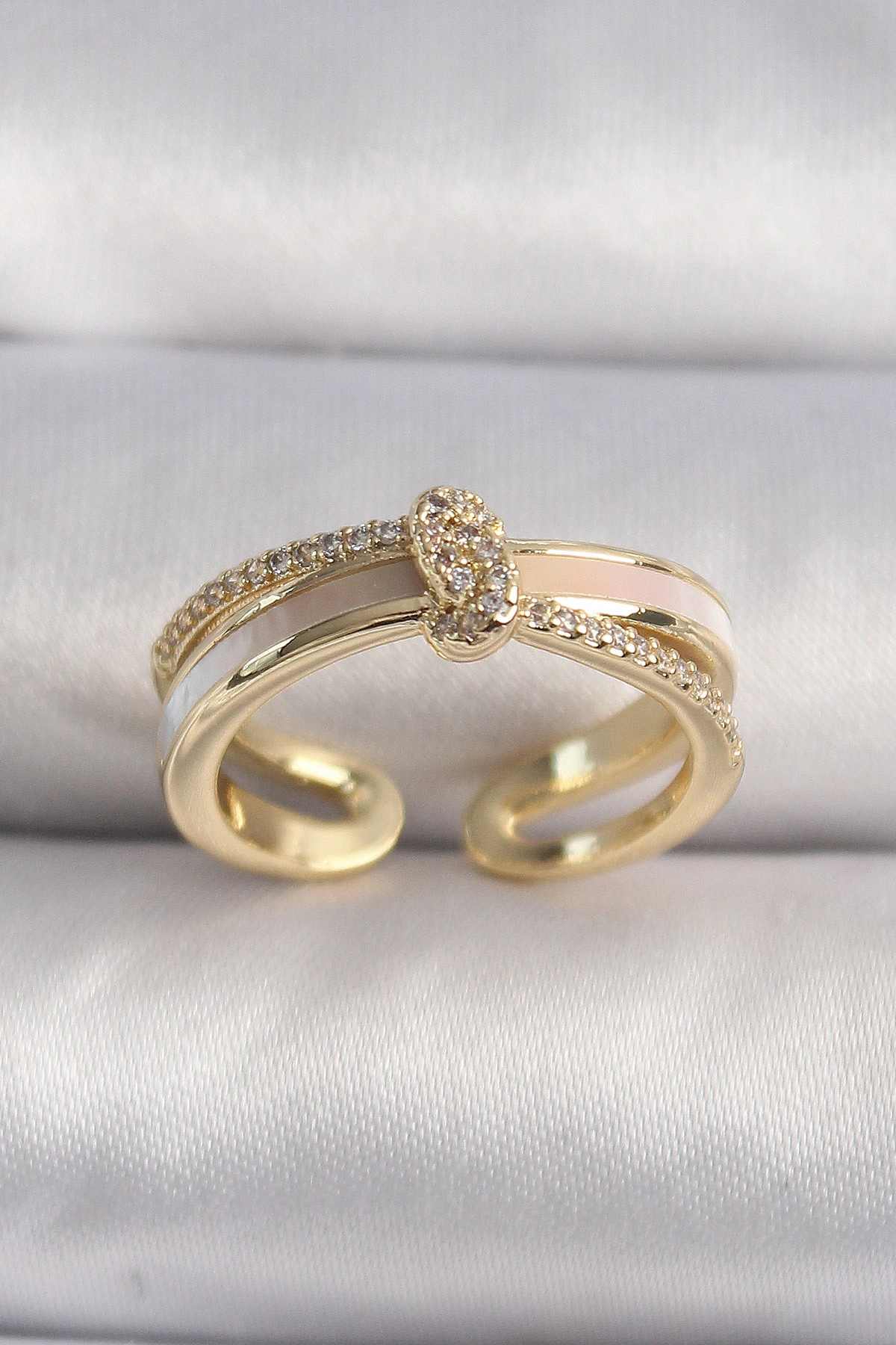 Pirinç Gold Renk Zirkon Taşlı Düğüm Model VIP Seri Kadın Yüzük-0