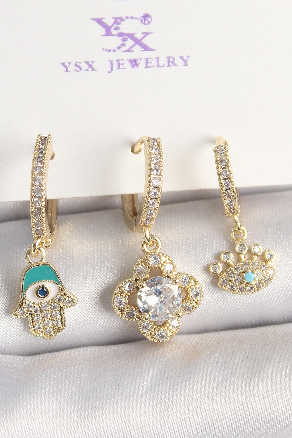 Pirinç Gold Renk Zirkon Taşlı Fatma Ana El Yonca Figür Göz Detay 3'Lü Kadın Kombin Küpe-0