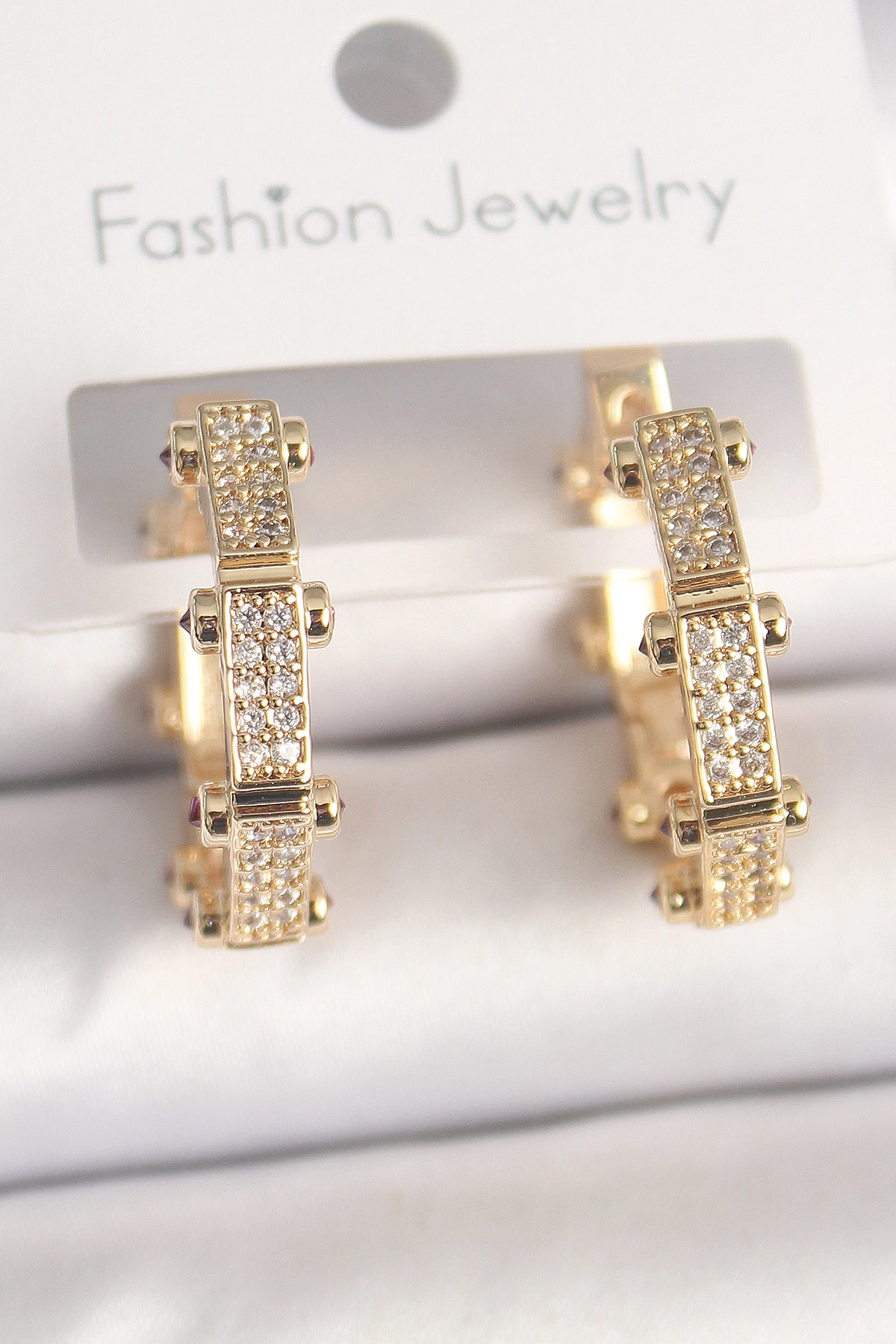 Pirinç Gold Renk Zirkon Taşlı Halka Model Kadın Küpe-0