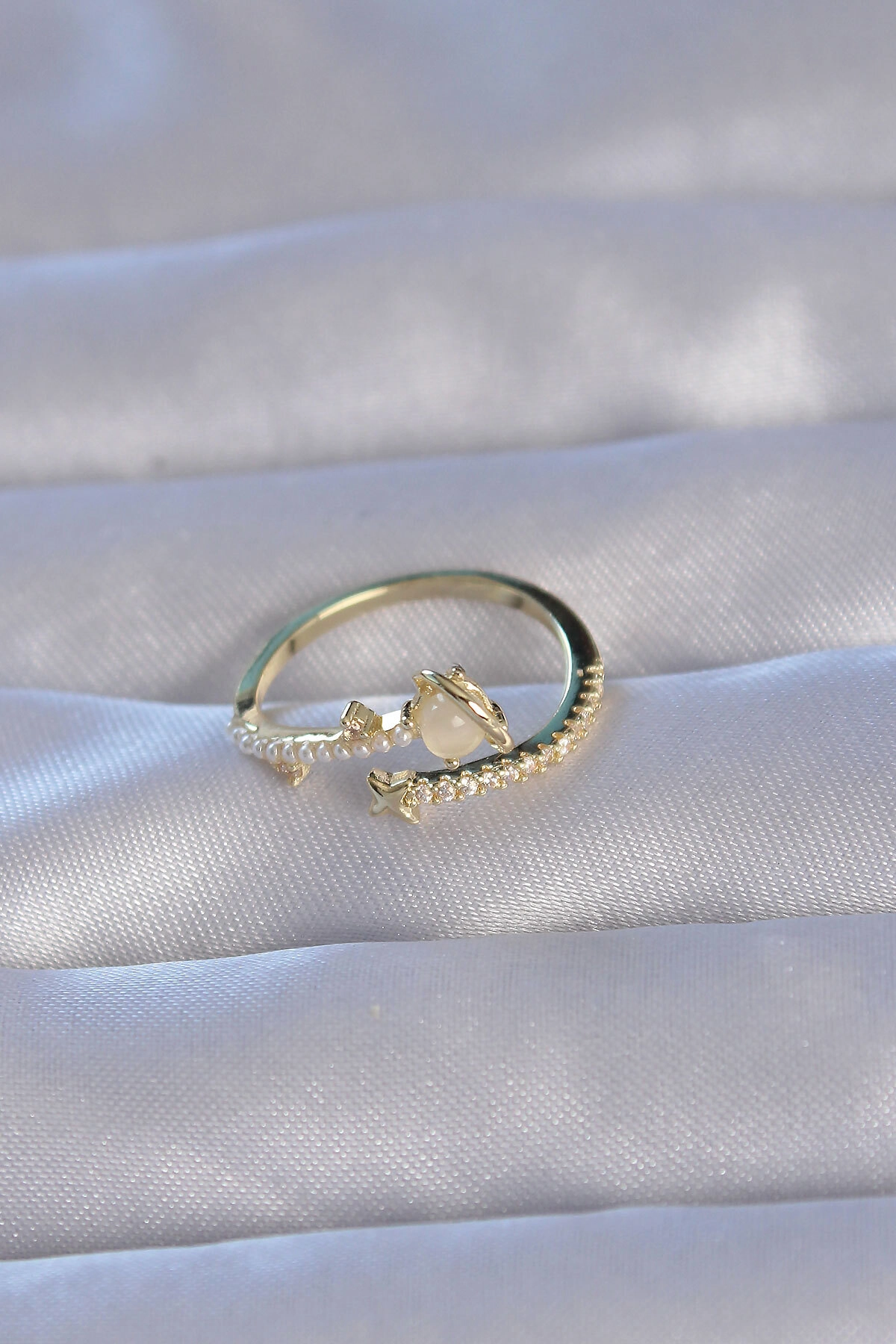 Pirinç Gold Renk Zirkon Taşlı İncili Satürn Model Ayarlanabilir Yüzük-1