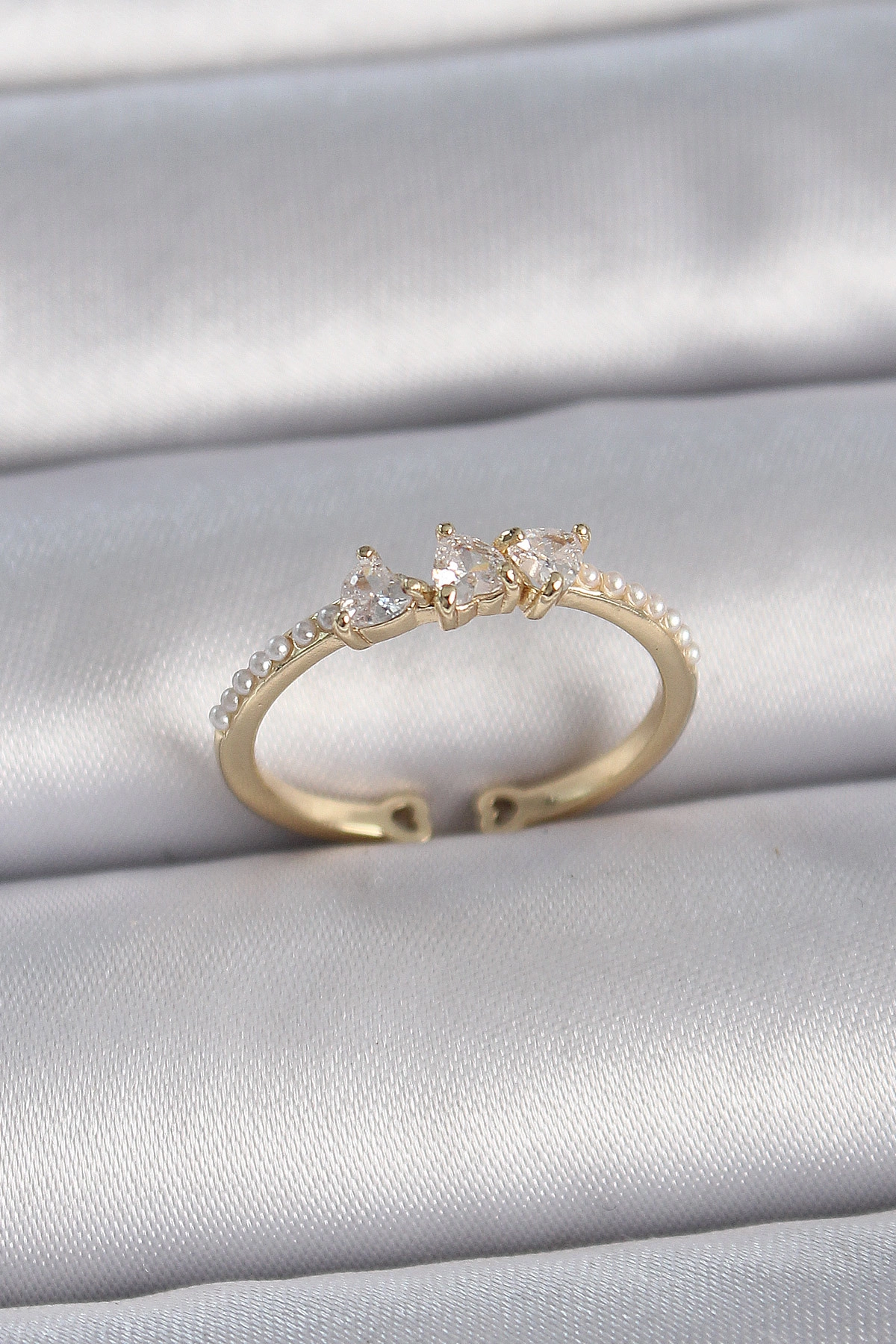 Pirinç Gold Renk Zirkon Taşlı Kalp İnci Detaylı Ayarlanabilir Model Kadın Yüzük-0