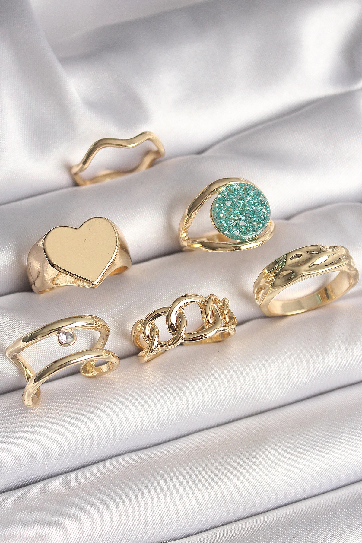 Pirinç Gold Renk Zirkon Taşlı Kalp Plaka Figür Mavi Simli Detay 6'Lı Kadın Yüzük Seti-0