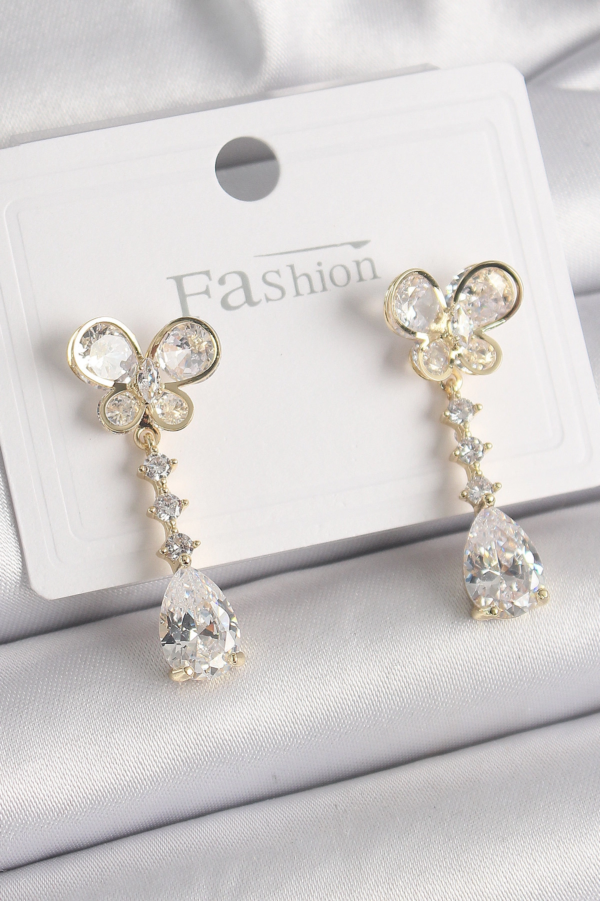 Pirinç Gold Renk Zirkon Taşlı Kelebek Model Sallantı Damla Zirkon Taş Kadın Küpe-0