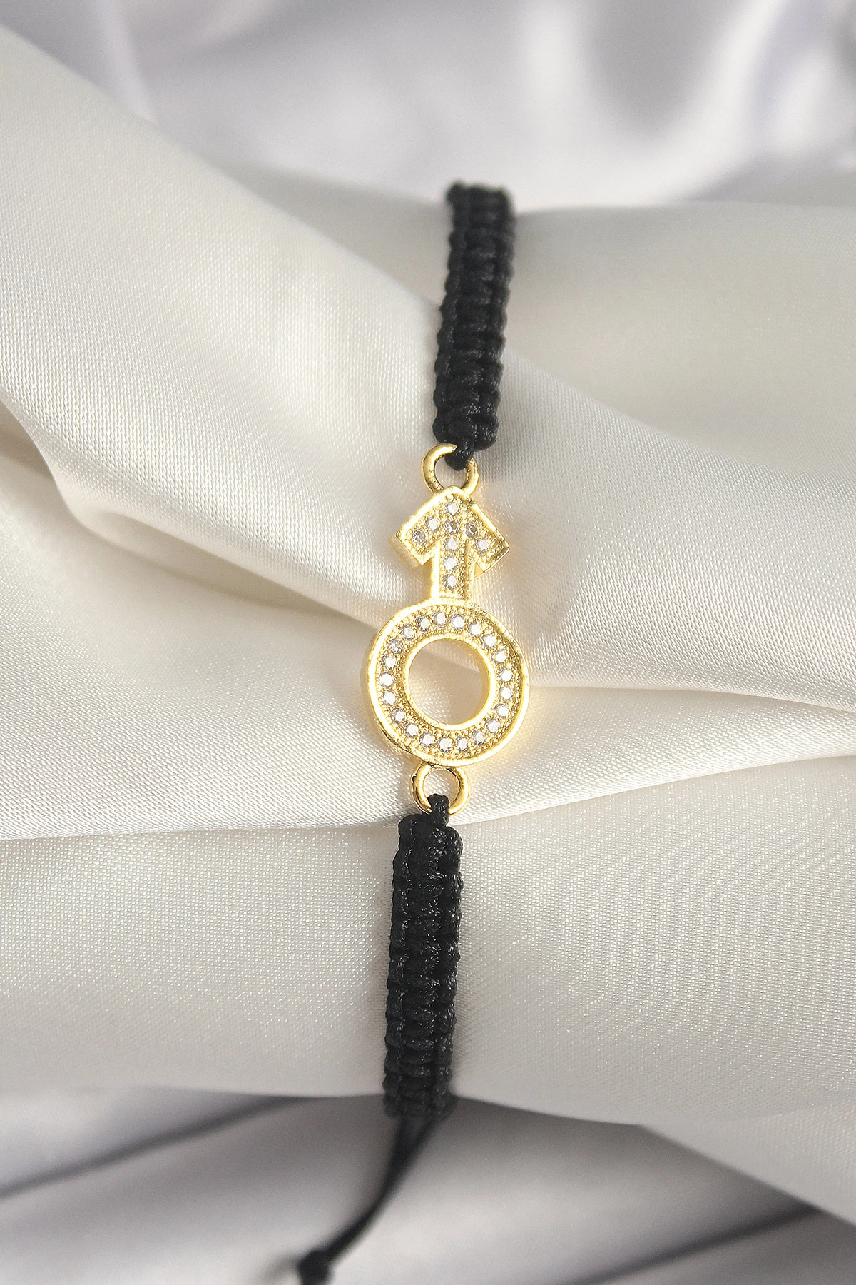 Pirinç Gold Renk Zirkon Taşlı Mars Figür Asansörlü Makrome Model Kadın Bileklik-0