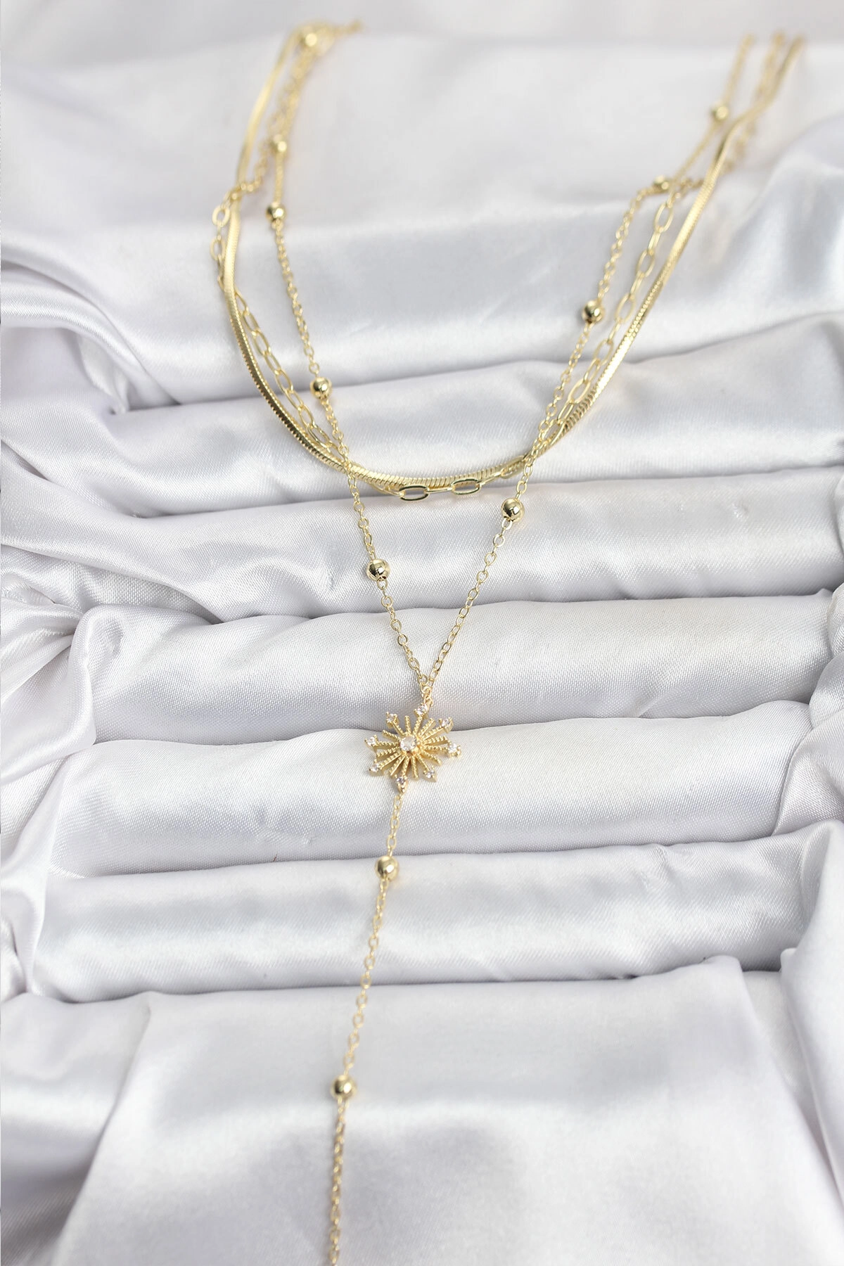 Pirinç Gold Renk Zirkon Taşlı Model Detaylı 3'lü Kombin Y Kadın Kolye-1