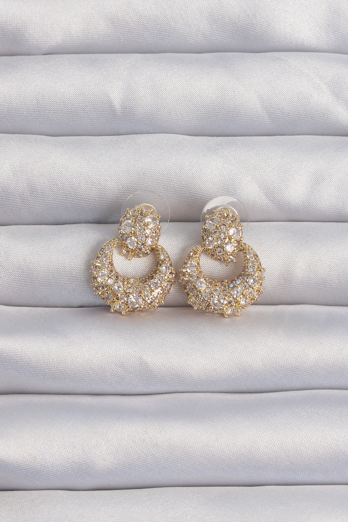 Pirinç Gold Renk Zirkon Taşlı Oval Form Küpe-0