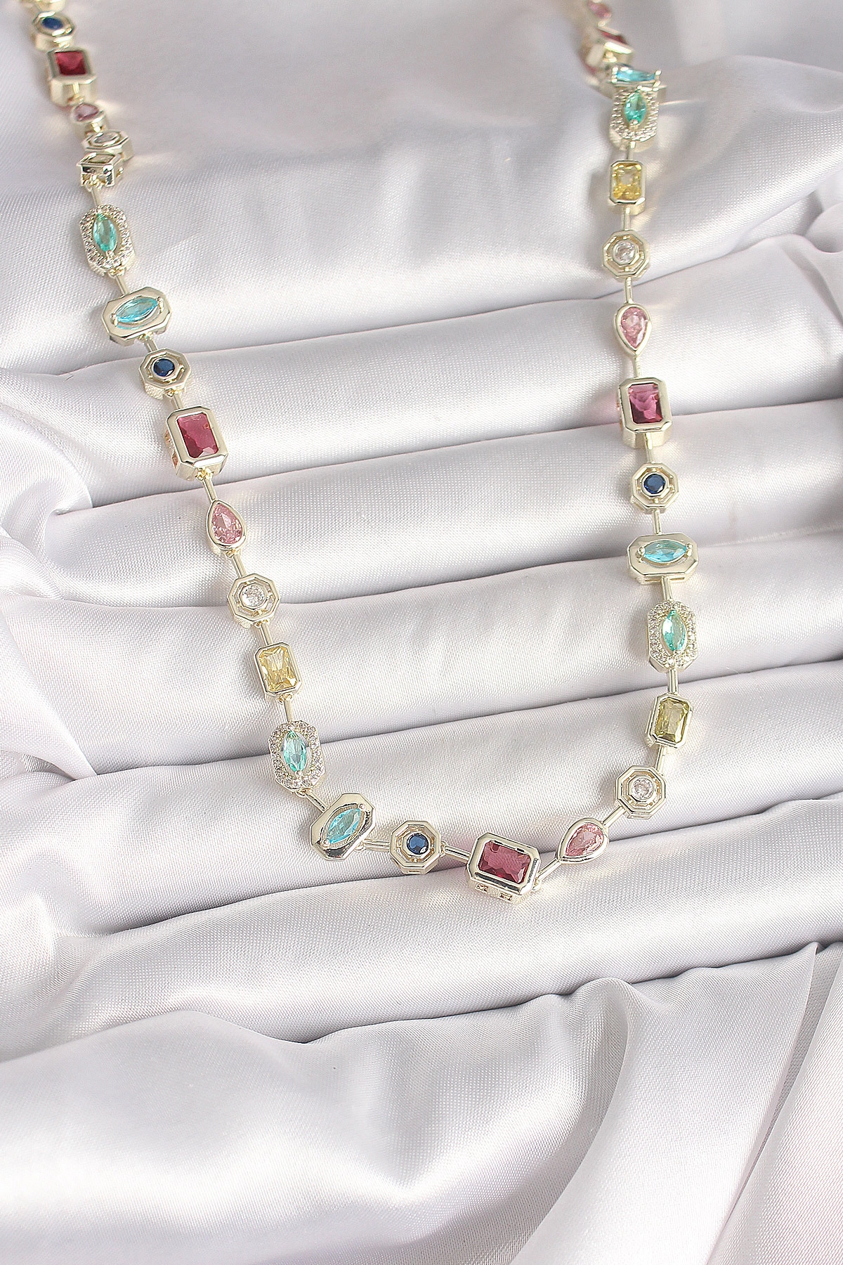 Pirinç Gold Renk Zirkon Taşlı VIP Seri Kadın Kolye-1