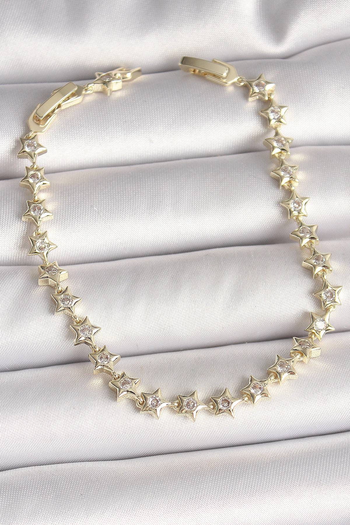 Pirinç Gold Renk Zirkon Taşlı Yıldız Model VIP Seri Kadın Bileklik-0