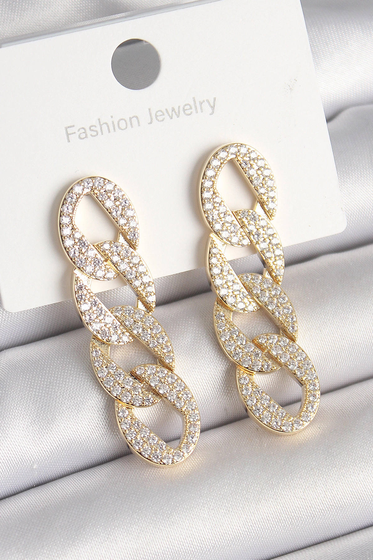 Pirinç Gold Renk Zirkon Taşlı Zincir Model Kadın Küpe-0