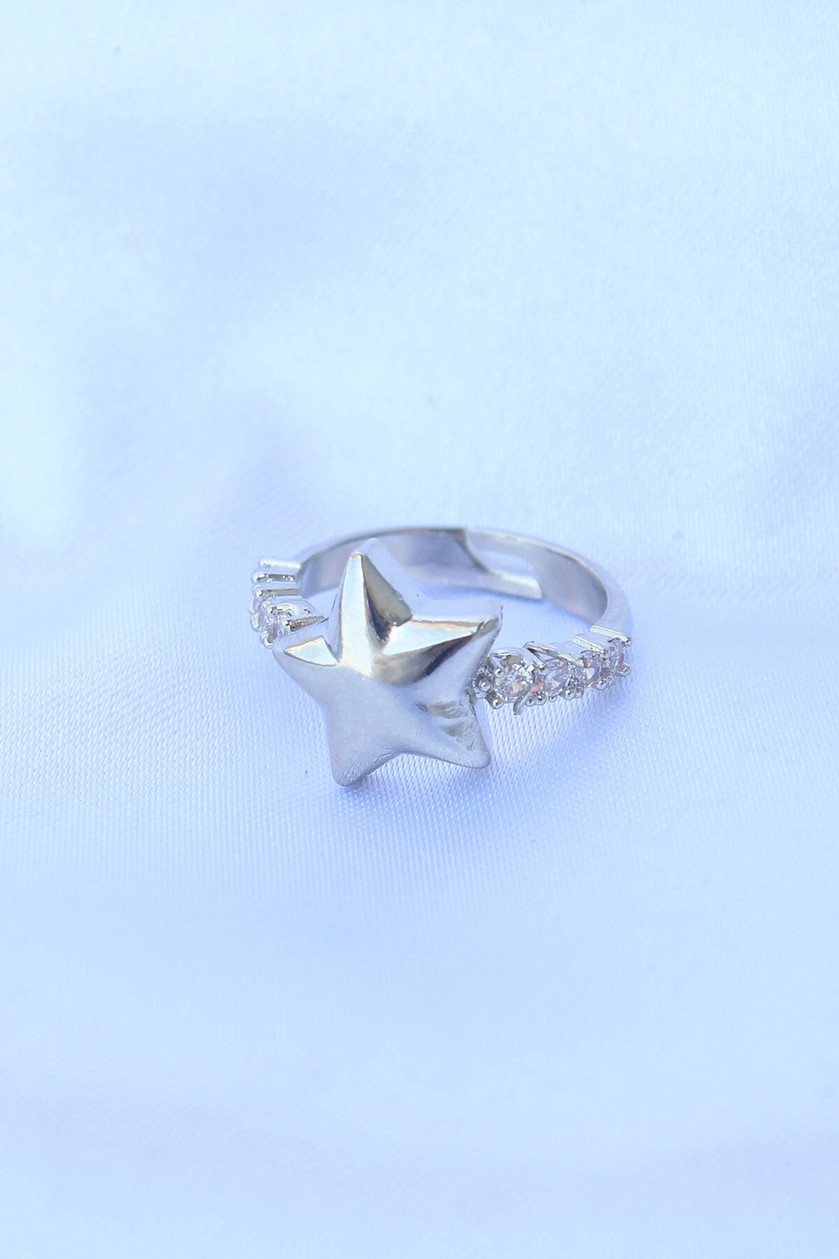 Pirinç Gümüş Renk Ayarlanabilir Zirkon Taşlı Yıldız Yüzük-1