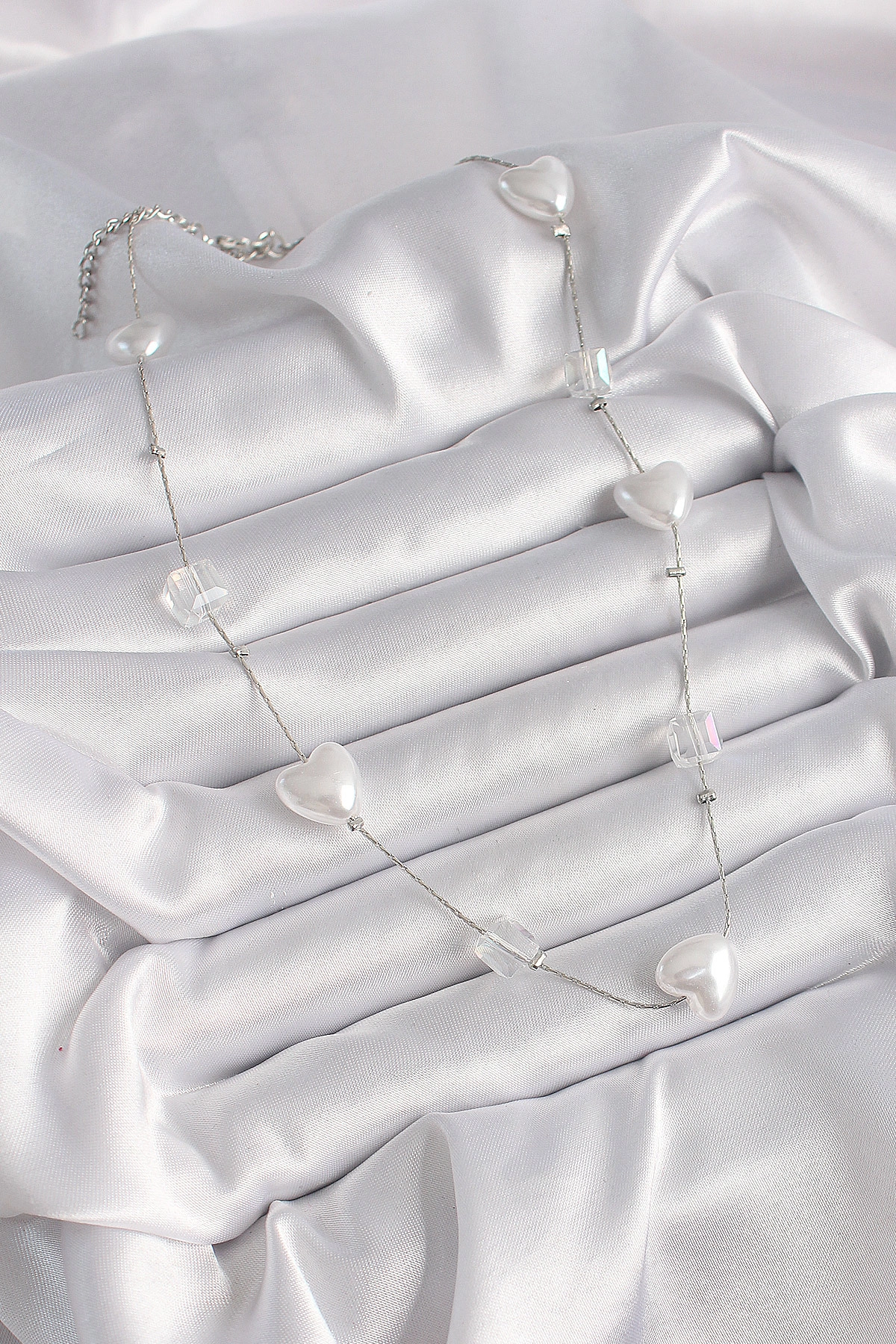 Pirinç Gümüş Renk Beyaz İnci Kalp Model Kadın Kolye-1